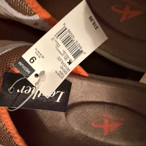 Leather  Orange and Tan Sandals by Athletech Size 9 NWT - Picture 3 of 5